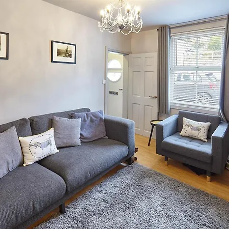 Holiday home Host & - May House Whitby
