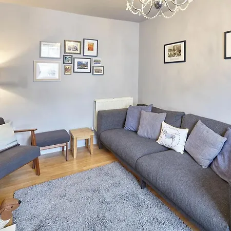Host & - May House Holiday home