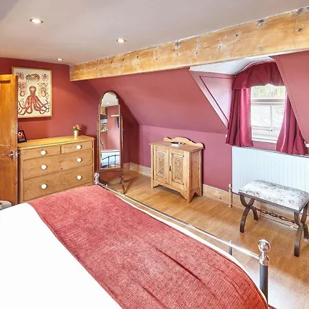 Host & - May House Holiday home